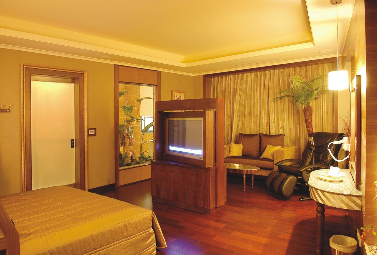 Sunflower Motel ซินจู๋ ภายนอก รูปภาพ